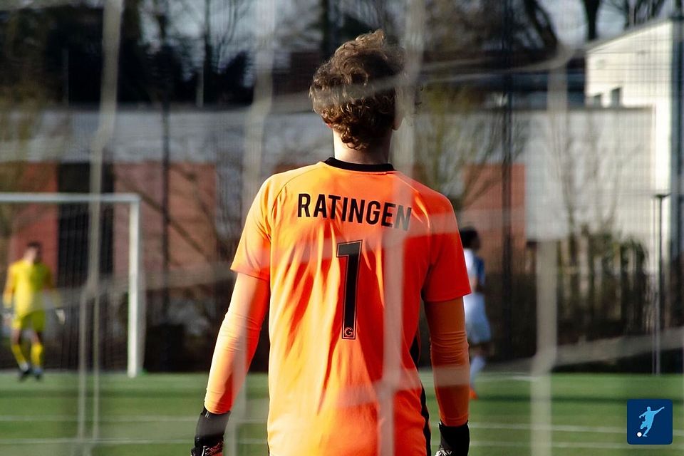 Für Ratingen 04/19 gab es eine derbe Klatsche in der C-Junioren Regionalliga West. Für Ratingen 04/19 gab es eine derbe Klatsche in der C-Junioren Regionalliga West.