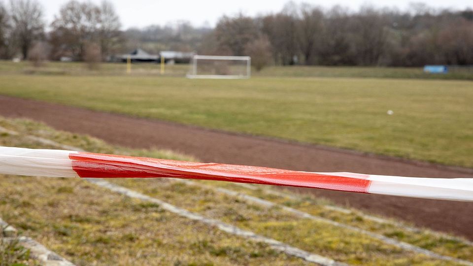 Viel Platz, noch mehr Vorschriften: Die Zugangskriterien zu einem Fußballspiel sind extrem hoch.