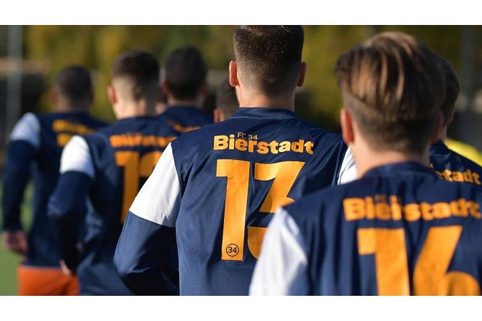 Der FC Bierstadt führt die Tabelle souverän an und will den Erfolgstrend gegen Karadeniz Wiesbaden fortführen.F: Klein