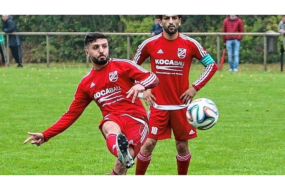 Süleymann Kavak (links) und Kapitän Metin Bozan wollen ihren Fans gegen den Spitzenreiter eine Überraschung bieten. Pil