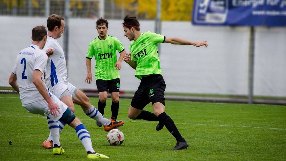 Andreas Reith (re.) traf bei den Sportfreunden Stuttgart zum zwischenzeitlichen 1:1.