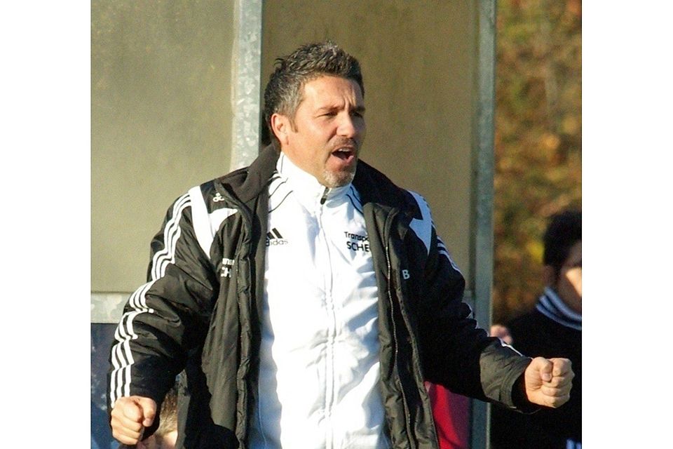 Am Saisonende will VfB-Coach Stefan Wagner mit seinem Team den Landesligaaufstieg bejubeln.