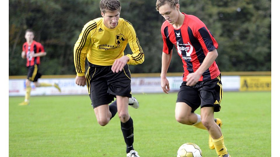 Positive Überraschung in der Kreisliga: Die SG Freren (schwarz-rote Trikots) überwintert überraschend auf dem zweiten Tabellenplatz.  F: Doris Leißing