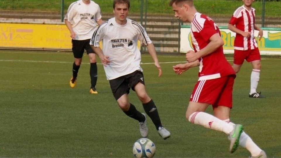 F: Marcus van der Linden