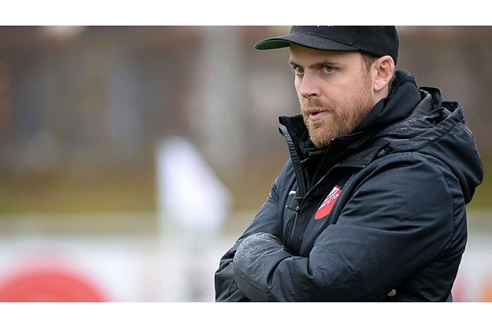 SVH-Trainer Christoph Schmidt fielen nach dem Sieg mehrere Steine vom Herzen.  Sven Leifer