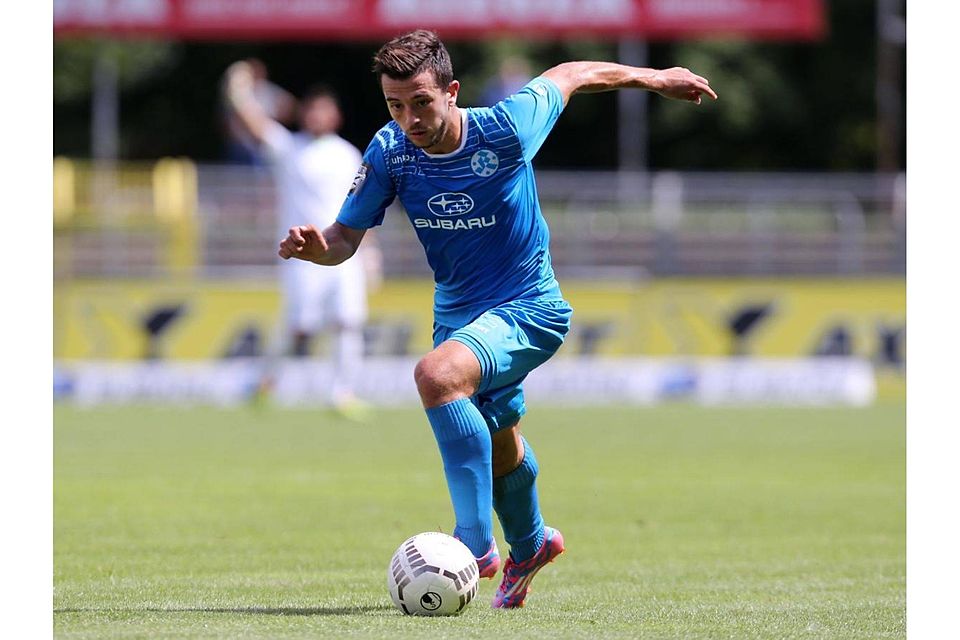 Besar Halimi spielt im Mittelfeld der Stuttgarter Kickers. Foto: Pressefoto Baumann