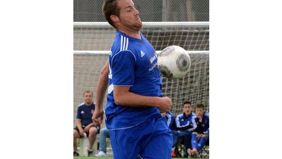 Lukas Lünenbach traf zum 3:0 für Oberdrees. Foto: Horst Müller