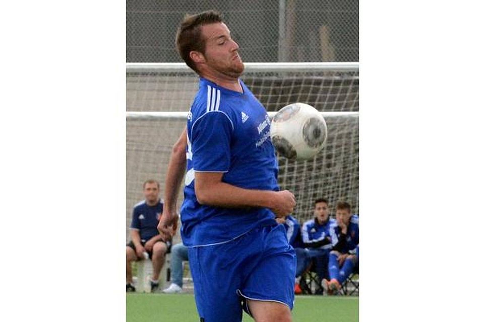 Lukas Lünenbach traf zum 3:0 für Oberdrees. Foto: Horst Müller