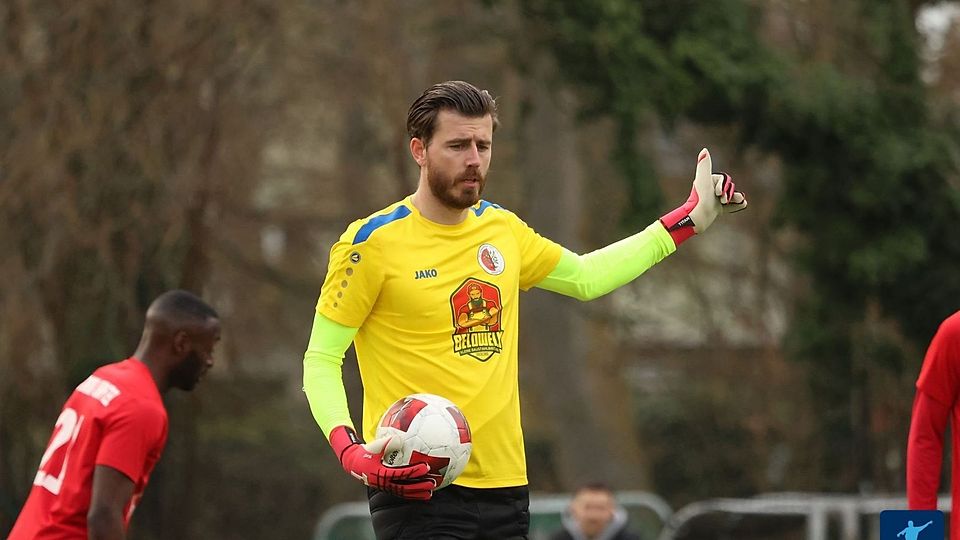 Keeper Maximilian Dapprich ist einer von 13 Spielern, die der Germania auch in der kommenden Saison die Treue halten. Dazu kommen 13 externe Neuzugänge. Neuer Trainer wird der bisherige Co, Mohamed Almalqui.
