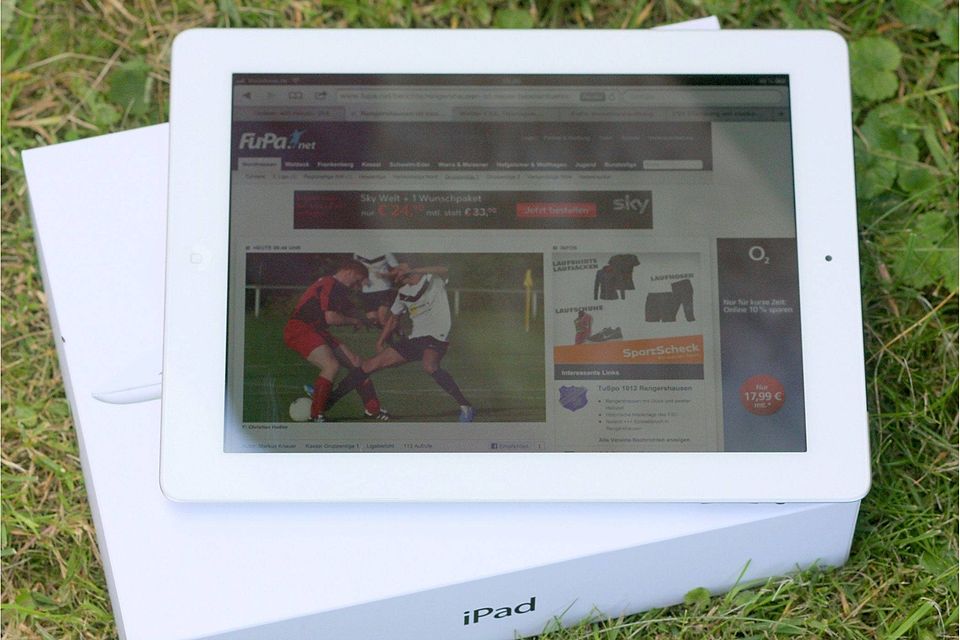 Ein solches iPad der dritten Generation ist für den Sieger der Liveticker-Wertung 2012/2012 reserviert