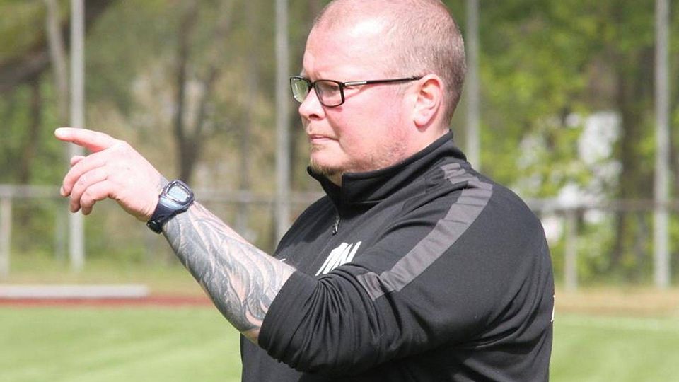 Startet mit einem Unentschieden:  Martin Nawroth, Trainer von RW Wetzlar.  Foto: Tobias Ripl