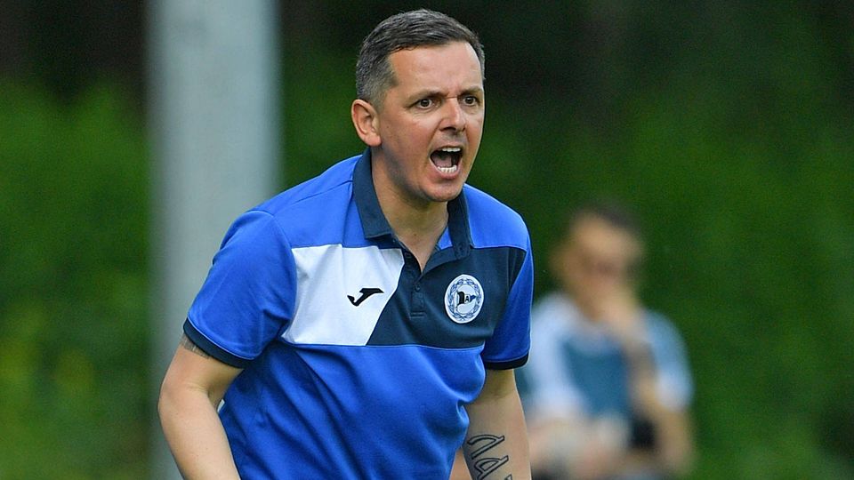 Kann zufrieden sein: U-17-Coach Arsenije Klisuric belegt mit dem DSC Arminia einen überragenden dritten Tabellenplatz. Die Aufbruchsstimmung bei den Profis tut seinen Teil dazu bei, meint er.