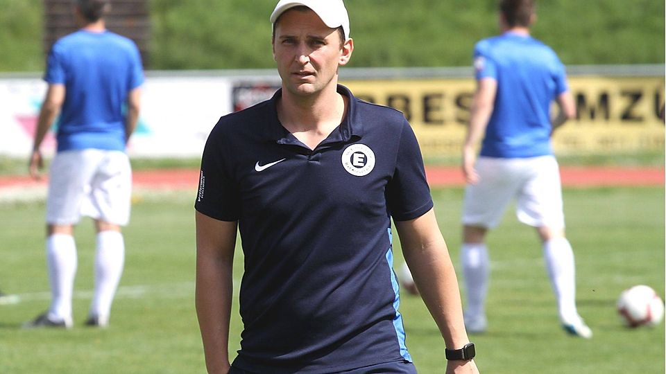 Patrick Krick hört zu Saisonende als Trainer der Eintracht auf.