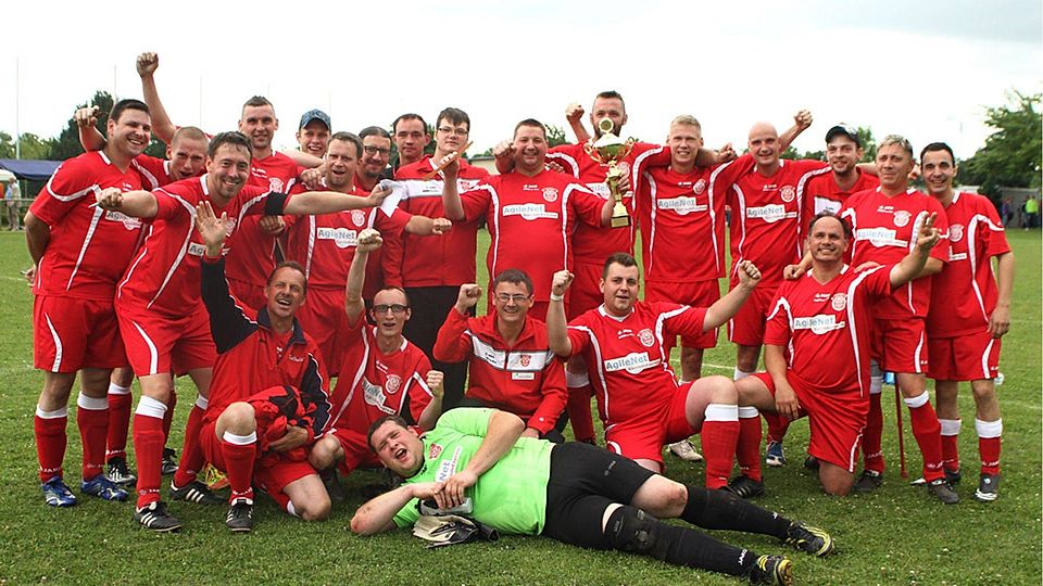 Die Schrenzer Fußballer freuen sich auf die Kreisliga.  Foto: Thomas Rinke