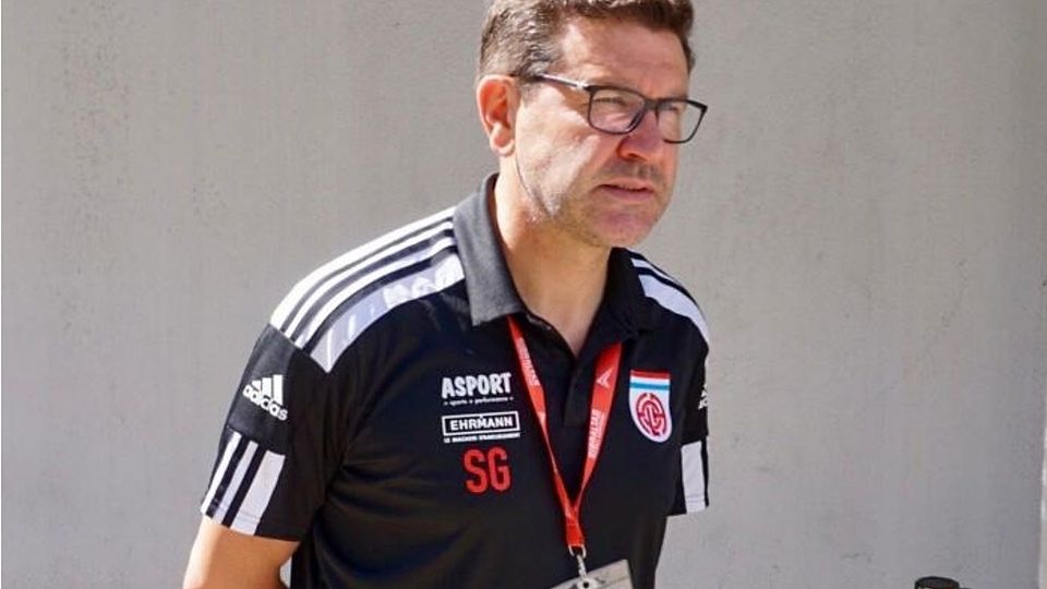 Trainer Grandjean machte bereits vor dem Spiel einen Eindruck, als wüsste er, was bevorstehen würde