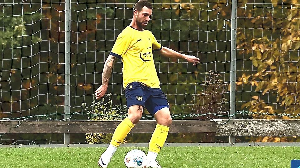 Gewohnt treffsicher: Andreas Surner und die Ulberinger wollen in der Kreisliga Isar-Rott Tabellenführer Landau ein Bein stellen.