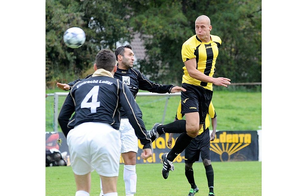 Im schwarz-gelben Dress von Kastel 06 fand Kai Hofem den Spaß am Fußball wieder.