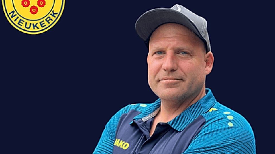 Lars Allofs hat seinen Rücktritt als Trainer erklärt.