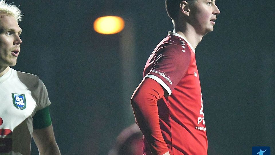 Ein weiterer Sieg – und die SG Schneifel würde sich vorerst im oberen Tabellendrittel einnisten. Dabei helfen soll nun auch wieder Angreifer Jan Pidde (rechts) nach auskuriertem Trommelfellriss. 