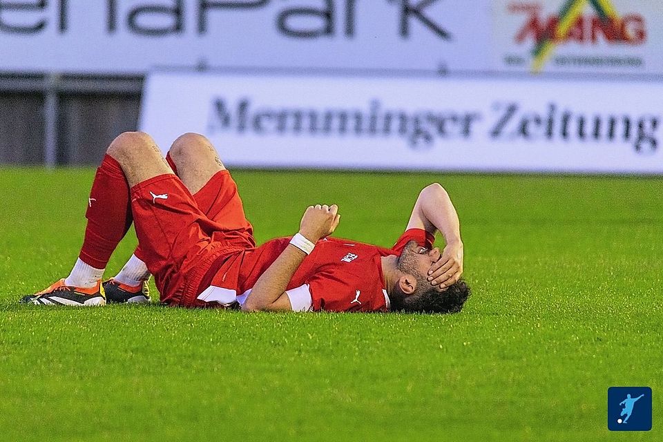 Tristesse in Memmingen nach der 0:3-Heimniederlage gegen Burghausen: Der Abstieg ist nah. 