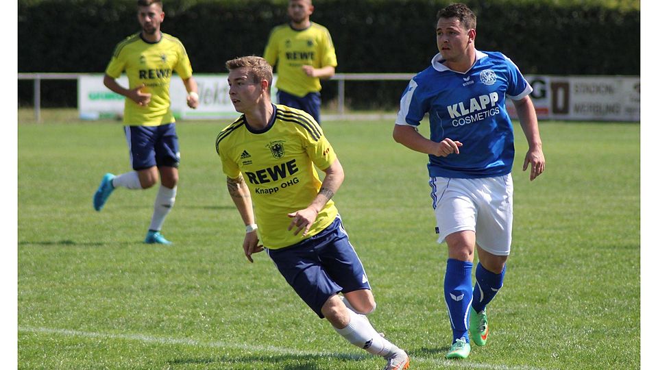 F: Klajnszmit Kevin Kutzner (vorne links) wird dem 1. FC Schwalmstadt in den kommenden Spielen fehlen.