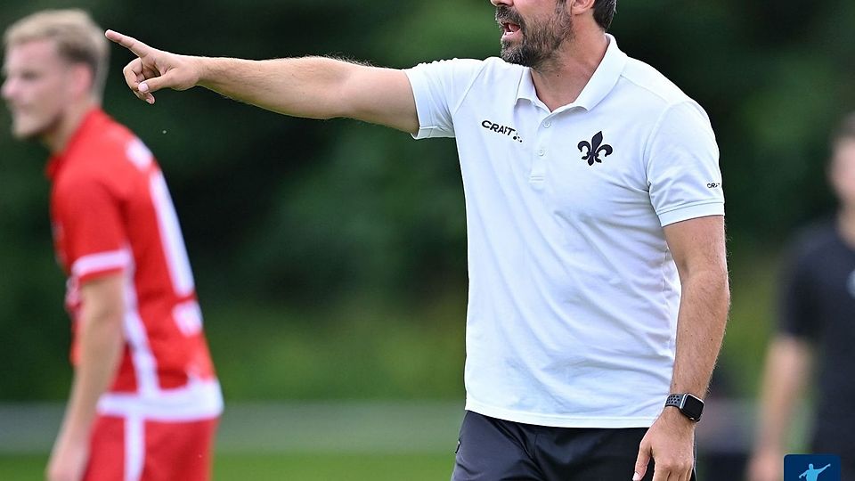 Daniel Petrowsky erwartet gegen Hummetroth ein schweres Spiel für die Jung-Lilien.