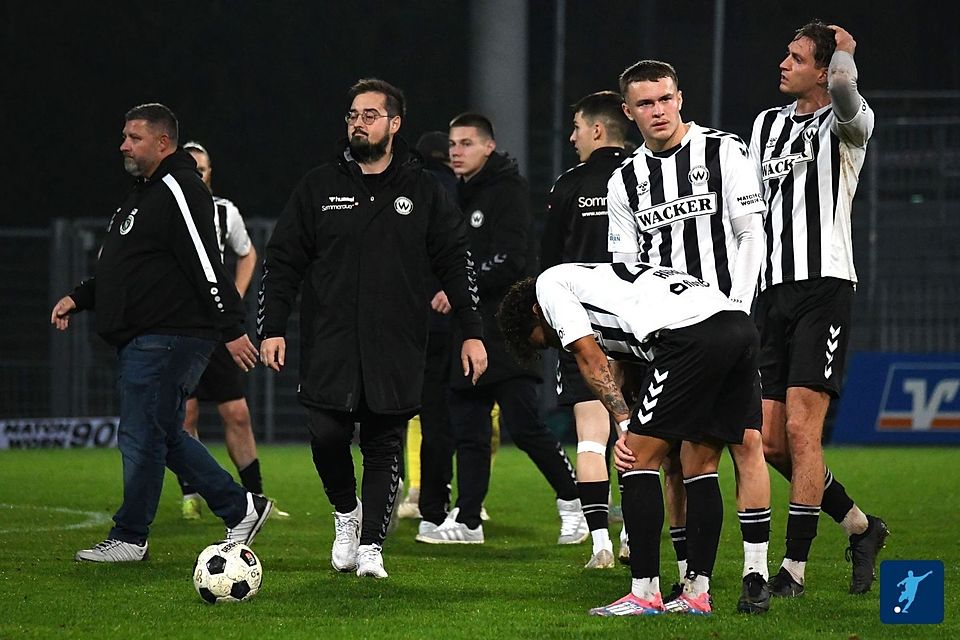 Frust pur beim SV Wacker! Trotz drückender Überlegenheit kam der SVW zuhause nicht über ein 0:0 gegen Ansbach hinaus.