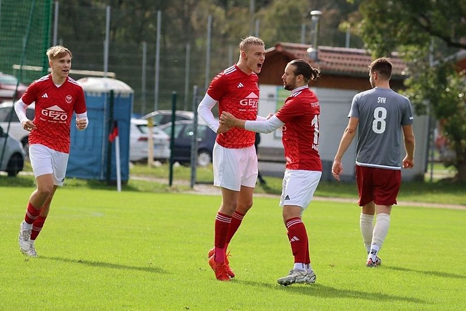 Big-Points: Der TSV Vilsbiburg hat das Spitzenspiel der Kreisliga Isar-Rott gewonnen. 