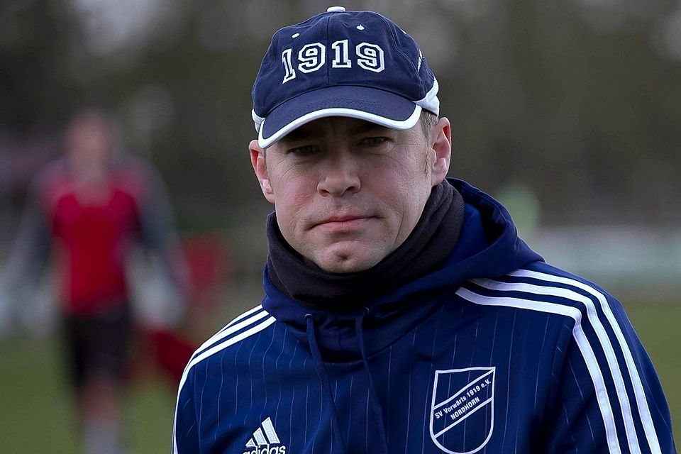 Henning Schmidt bleibt dem SV Vorwärts auch in der kommenden Spielzeit als Cheftrainer erhalten.F: Guido Brennecke