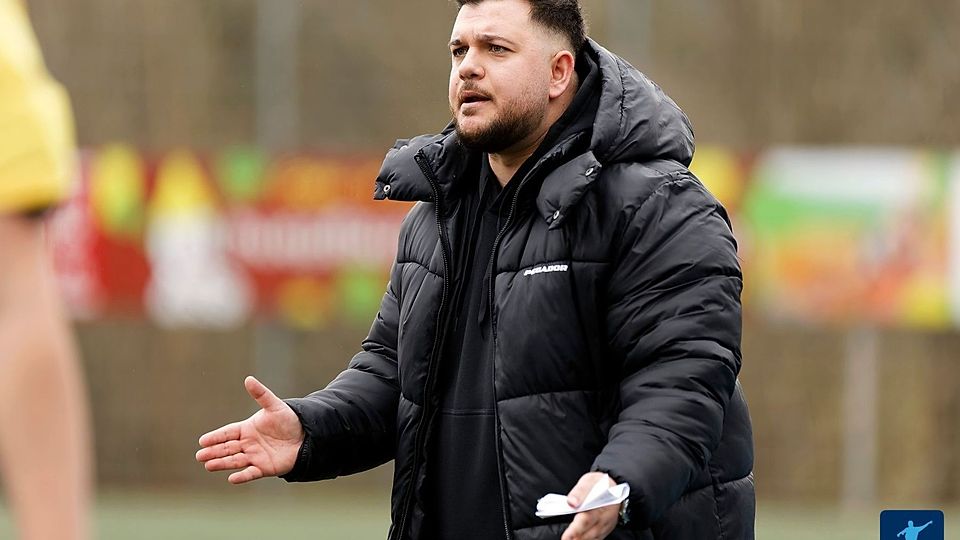 Seyhan Adigüzel feierte als Trainer der SpVg Olpe seinen ersten Sieg.