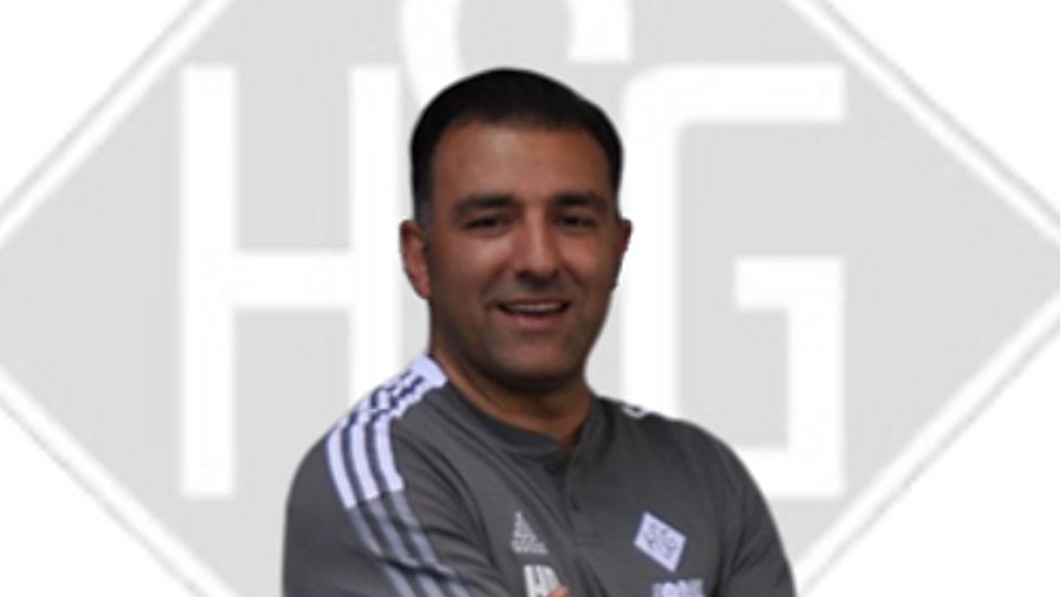 Holzheims Coach Hamid Derkhshan bleibt mit seinem Engagement für den Iran am Ball.