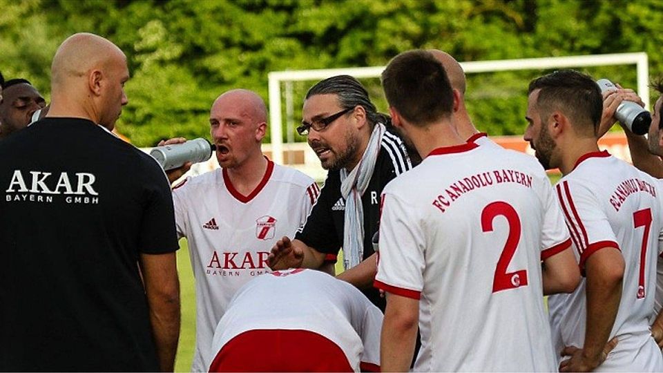 Andi Koch möchte mit dem FC Anadolu in der Rückrunde noch den zweiten Tabellenplatz in der Bezirksliga Süd erkämpfen. Christian Riedel