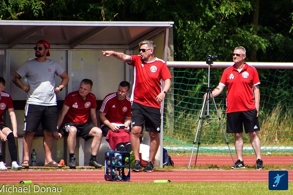 Bis zum Sommer stand André Hoof noch an der Seitenlinie des SV Union Heyrothsberge - nun geht es mit Union Schönebeck gegen den Ex-Club.