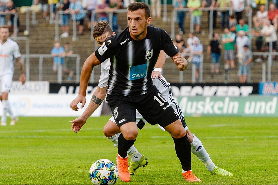 Ardian Morina traf zweimal beim deutlichen 5:1-Sieg seiner Ulmer Spatzen gegen den FC Homburg. 