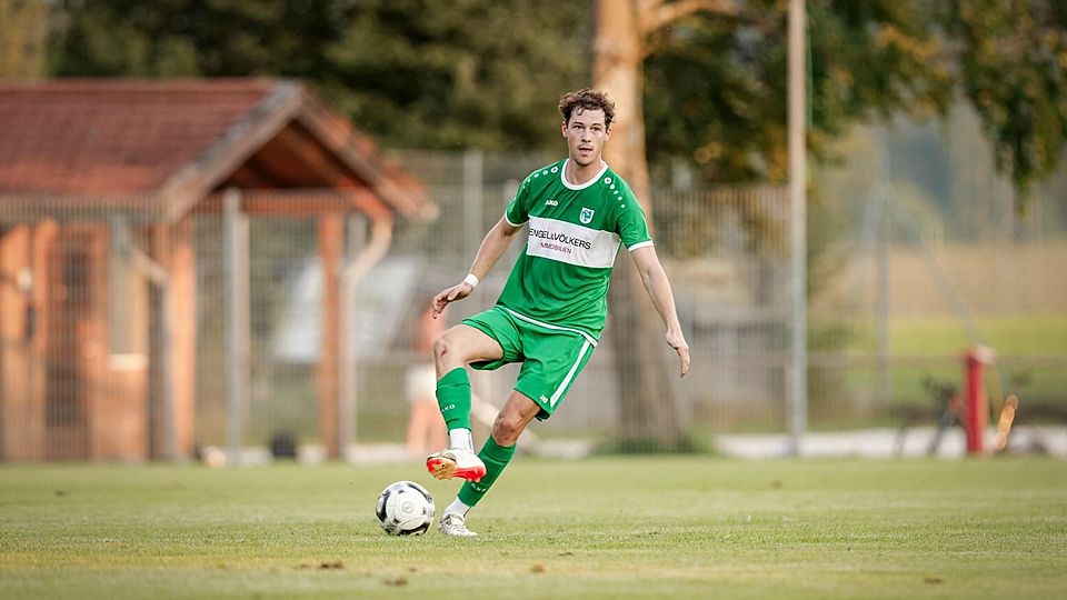 Fels in der Brandung: Philip Jarosch entschärft beinahe alles, was beim Auswärtsspiel gegen Pullach in den Murnauer Strafraum fliegt.