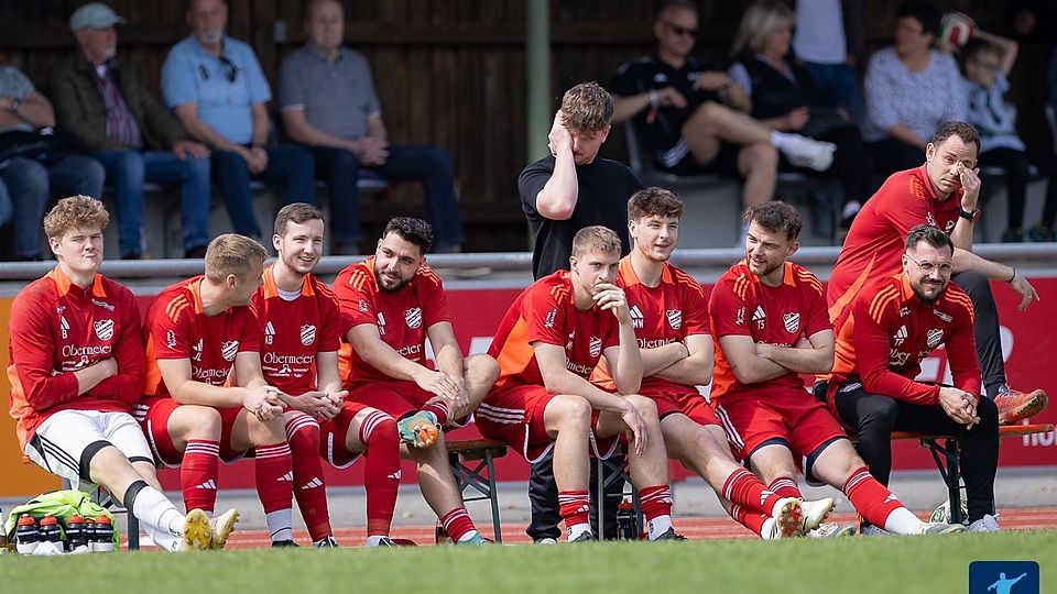 Fertigmachen für die Titelsause: Mit einem Auswärtssieg im Spitzenspiel beim FC Dingolfing II würde sich der FSV Landau zum Meister der Kreisliga Isar-Rott küren.