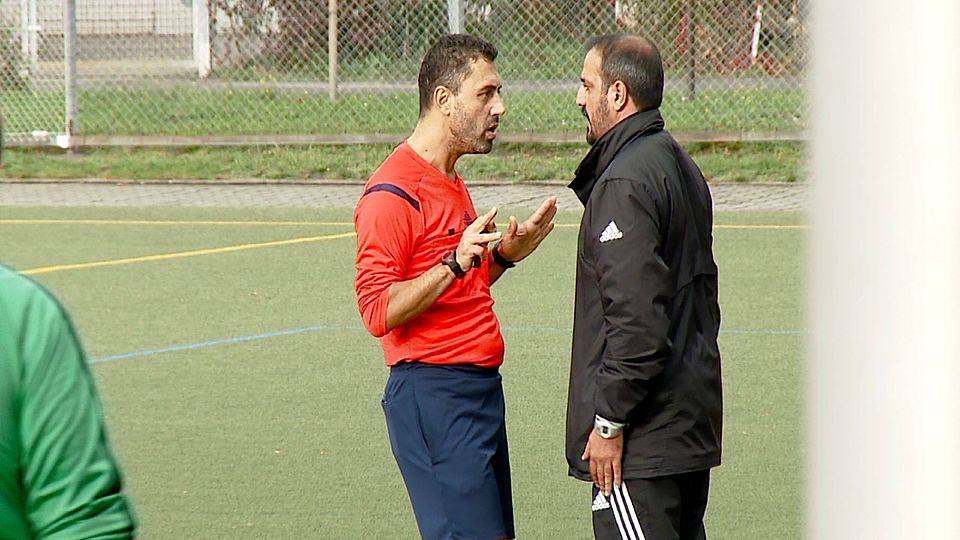 TSG-Coach Cemal Sürmeli verspürt Redebedarf. (Bild: Ostermann)