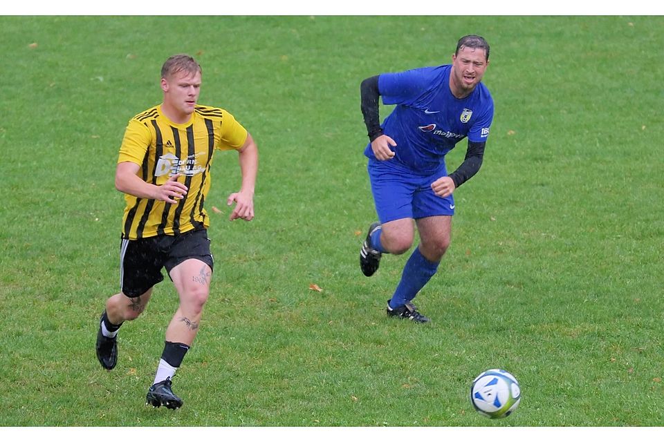 Poppenhausens Marcel Köberlein (links)