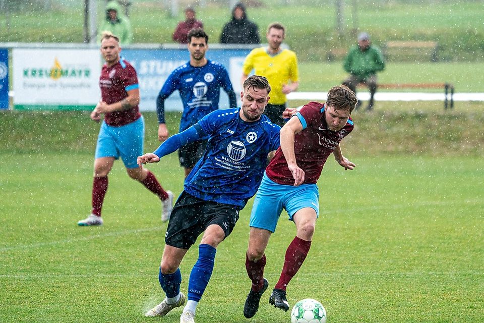 Er weiß, wo das Tor steht: Stürmer Patrick Ochsendorf (links) schoss für Wacker München 42 Treffer in 64 Spielen. Er weiß, wo das Tor steht: Stürmer Patrick Ochsendorf (links) schoss für Wacker München 42 Treffer in 64 Spielen.