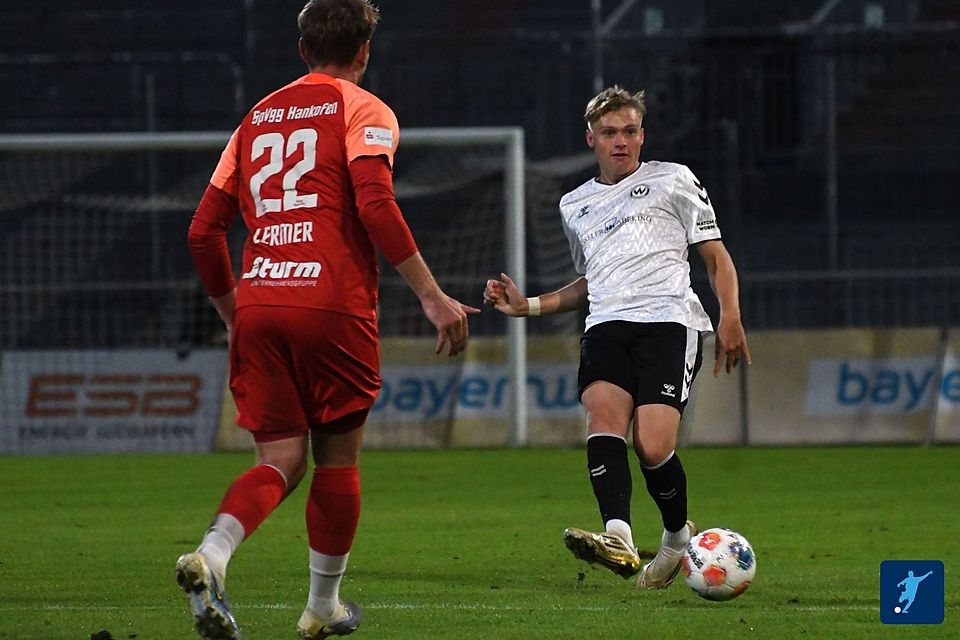 Wiedersehen: Wackers Benedikt Schwarzensteiner (re.) traf auf seine ehemaligen Teamkollegen - am Ende gab’s keinen Sieger. Wiedersehen: Wackers Benedikt Schwarzensteiner (re.) traf auf seine ehemaligen Teamkollegen - am Ende gab’s keinen Sieger.