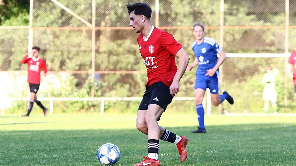 Elyesa-Kamil Pekin hier noch im Trikot des FC Türkiye. 