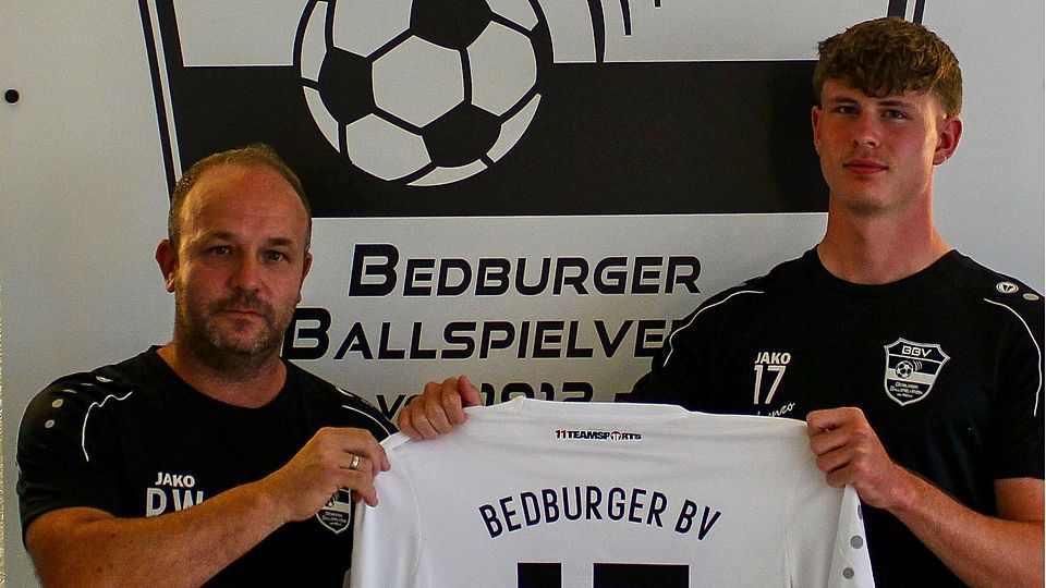 Leon Alexander Wieland (re.) kehrt zum Bedburger BV zurück.