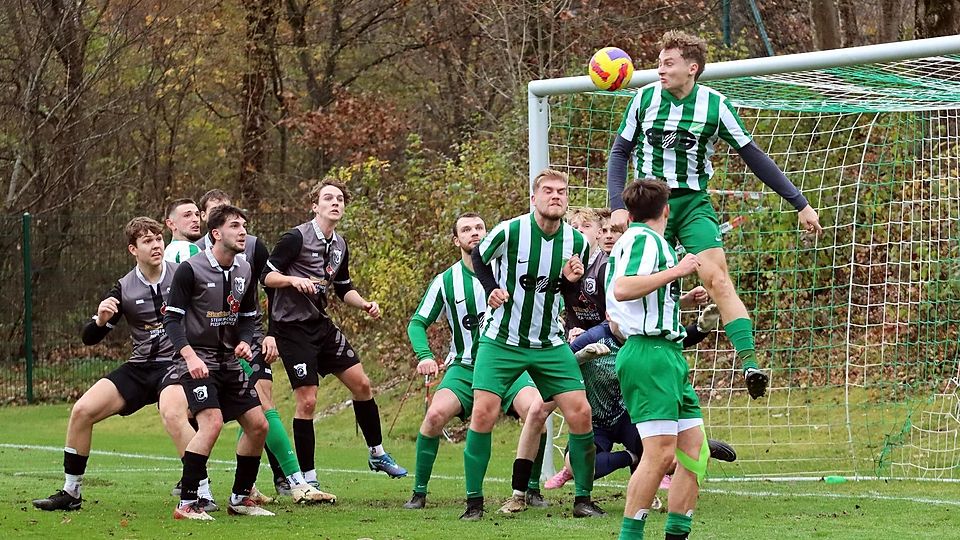 TV Stockdorf gegen SC Wörthsee am 09.11.25 ab 14.15 Uhr. Torraum Stockdorf.  Foto: Dagmar Rutt