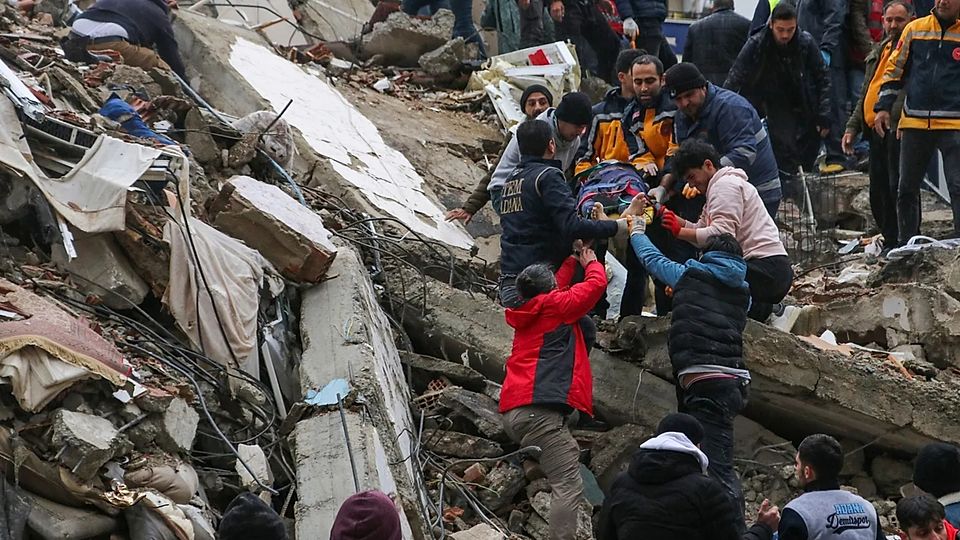 Die türkisch-syrische Grenzregion ist durch Erdbeben stark betroffen. Viele Vereine aus Südhessen und Umgebung helfen und spenden. 