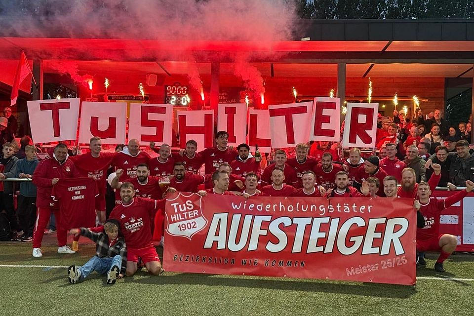 Jubelfeier beim Bezirksliga-Aufsteiger TUS Hilter