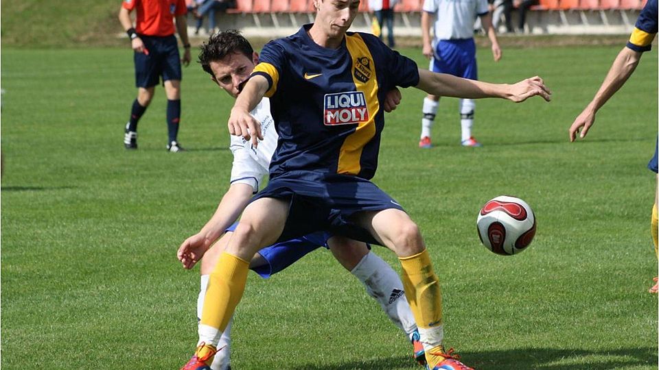 Alburg behauptet sich im Topspiel gegen Ascha F: Ring