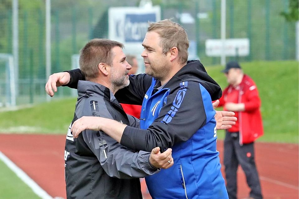 „Für mich ein herber Verlust“: Coach Florian Heringer (r.) wird seinen Co-Trainer Gerhard „Harti“Schmidt vermissen. Er hört aus privaten Gründen auf.