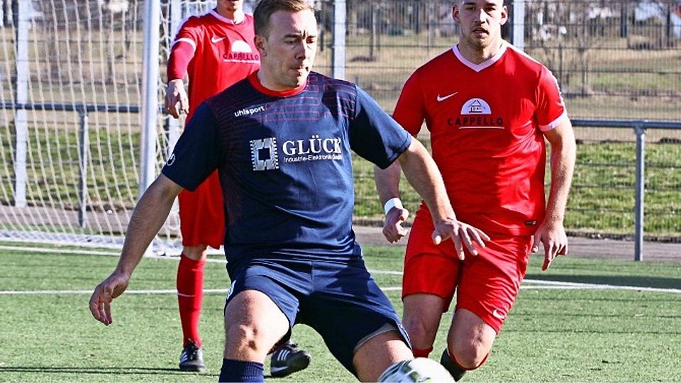 Matchwinner in letzter Sekunde: Christian Mayer erzielte den späten Siegtreffer für den TSV Plattenhardt. Foto: Yavuz Dural
