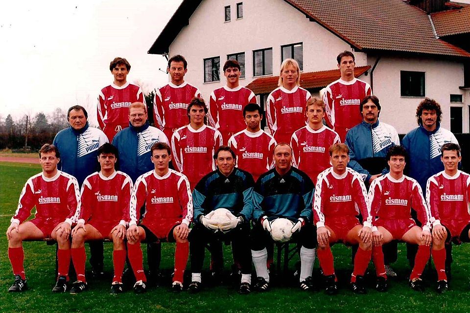 Ein Mannschaftsfoto aus der TuS-Landesligazeit 