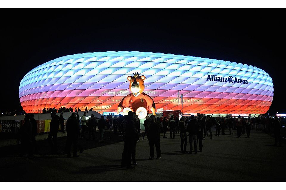 Auf die veränderte Sicherheitslage wird der FC Bayern bei Heimspielen in der Allianz Arena - in Abstimmung mit der Polizei - mit zusätzlichen, veränderten Sicherheitsvorkehrungen reagieren. Foto: Getty Images